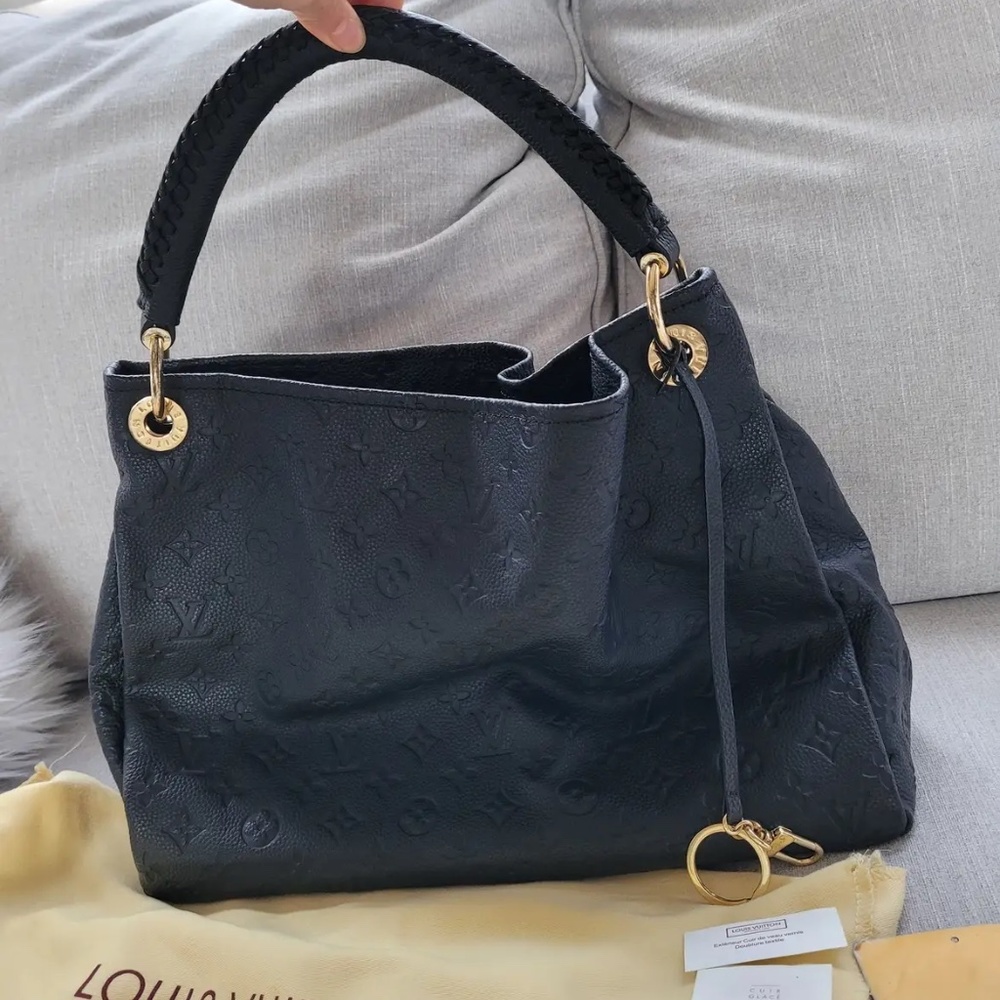 Louis Vuitton Artsy Monogram Empreinte Leather Hobo Bag